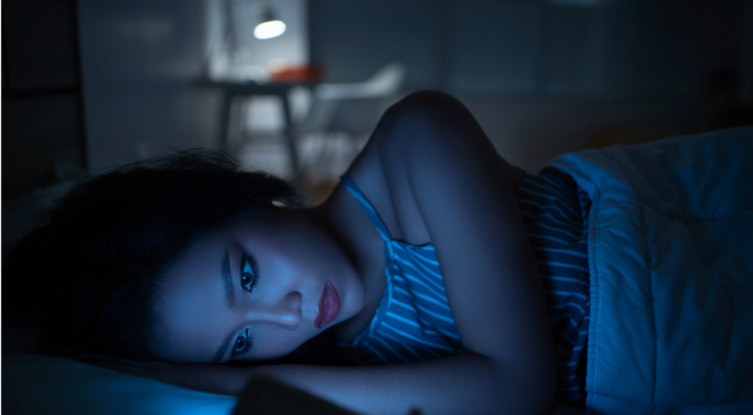 Wat doet blauw licht met de huid?